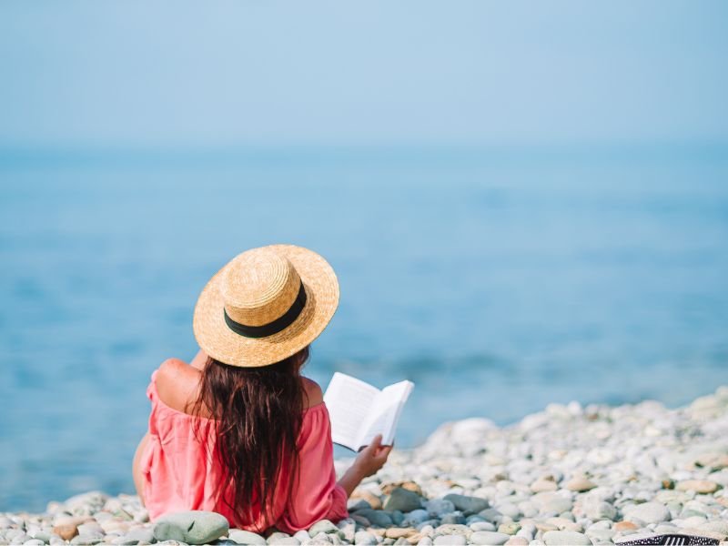 25 procent osób czyta tylko na wakacjach. Dlaczego?