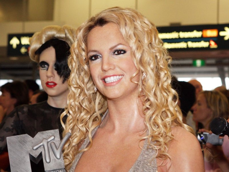 Britney Spears zawładnęła książkowym światem. Co wyjawia w swoich wspomnieniach?