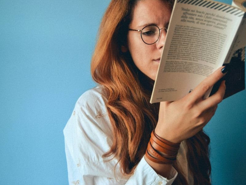 Sensitivity reader: kim jest „wrażliwy czytelnik” i dlaczego jego rola budzi tyle dyskusji?