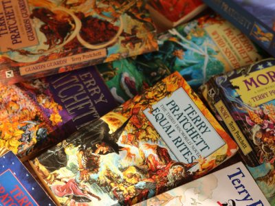  Jak czytać Świat Dysku Terry’ego Pratchetta? Kolejność czytania