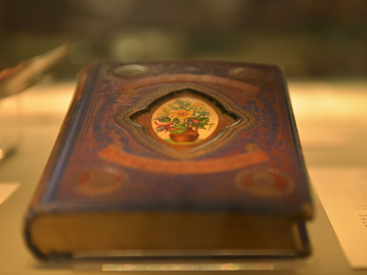 Kryminały z elementami folkloru, wierzeń, legend. 6 propozycji